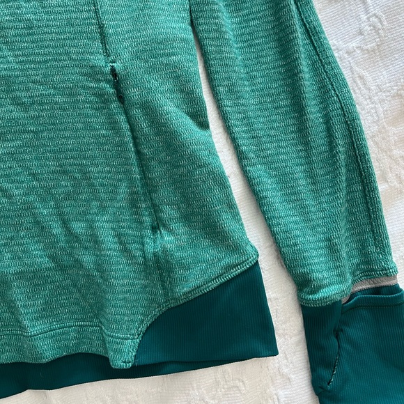 Lululemon Jacket - Picture 2 of 5